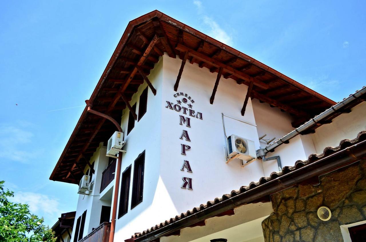 Family Hotel Maraya Arbanasi Exteriör bild