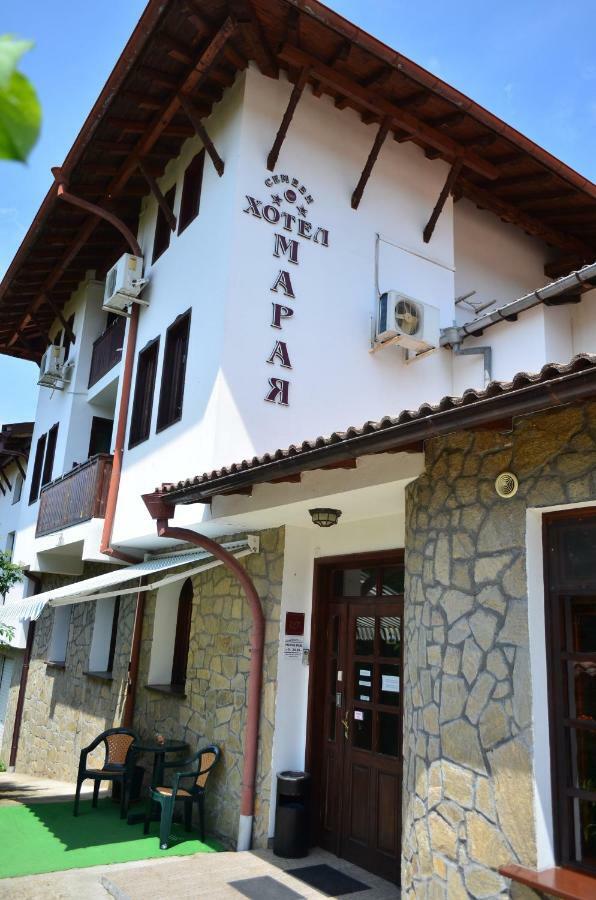 Family Hotel Maraya Arbanasi Exteriör bild