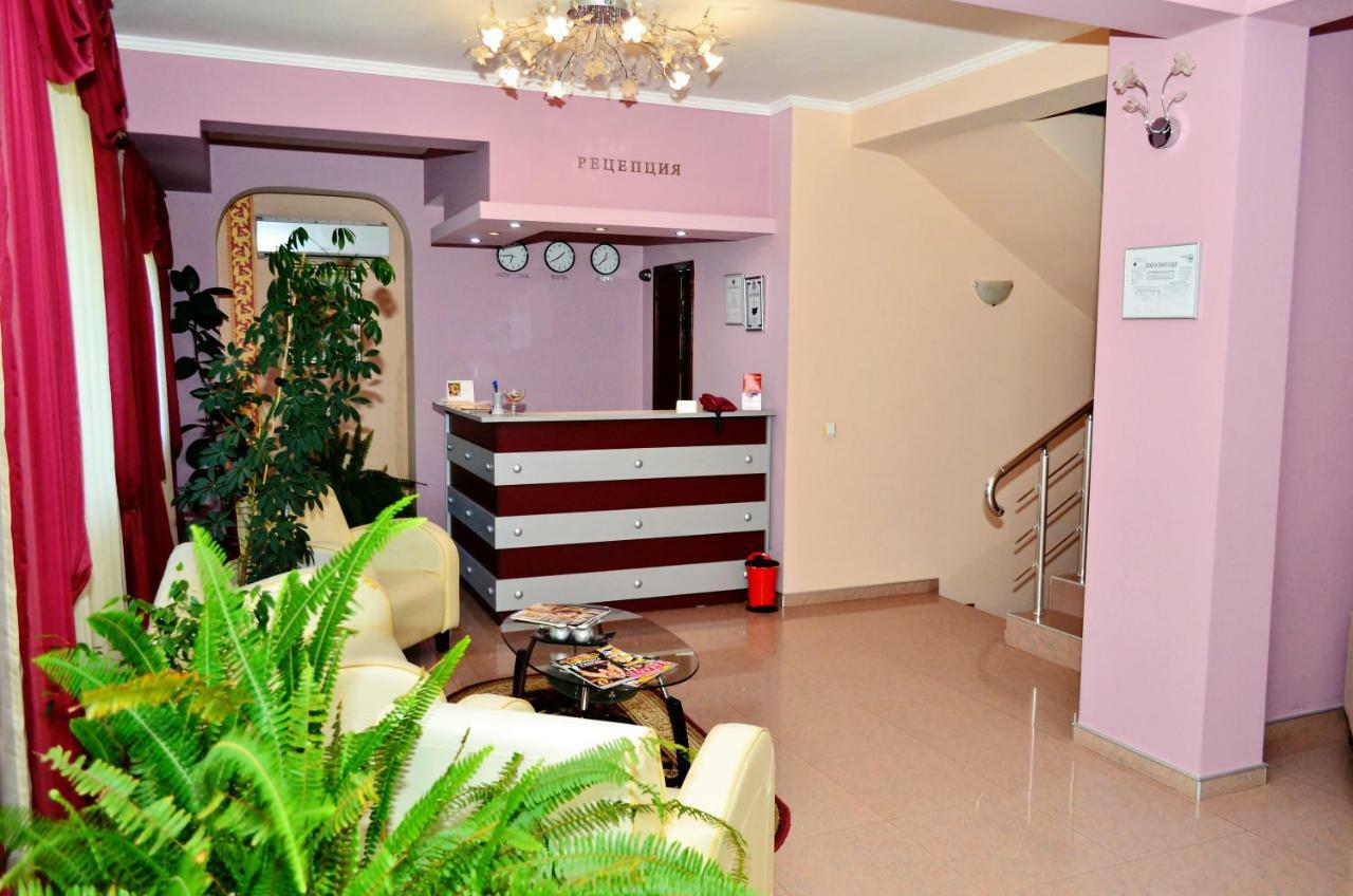 Family Hotel Maraya Arbanasi Exteriör bild
